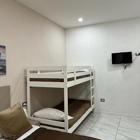 Apartament Toledo Terminal Center Neapol Zewnętrze zdjęcie