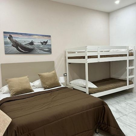 Apartament Toledo Terminal Center Neapol Zewnętrze zdjęcie