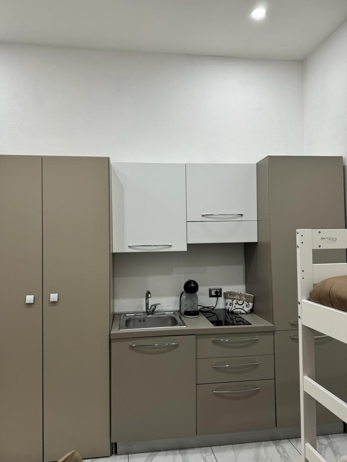 Apartament Toledo Terminal Center Neapol Zewnętrze zdjęcie
