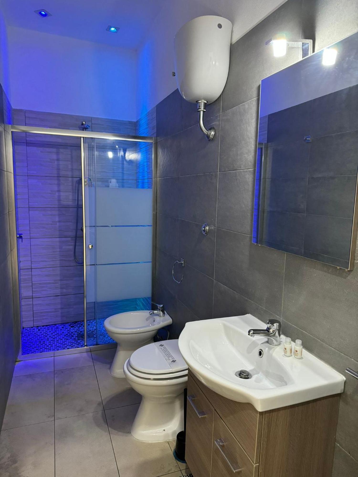 Apartament Toledo Terminal Center Neapol Zewnętrze zdjęcie