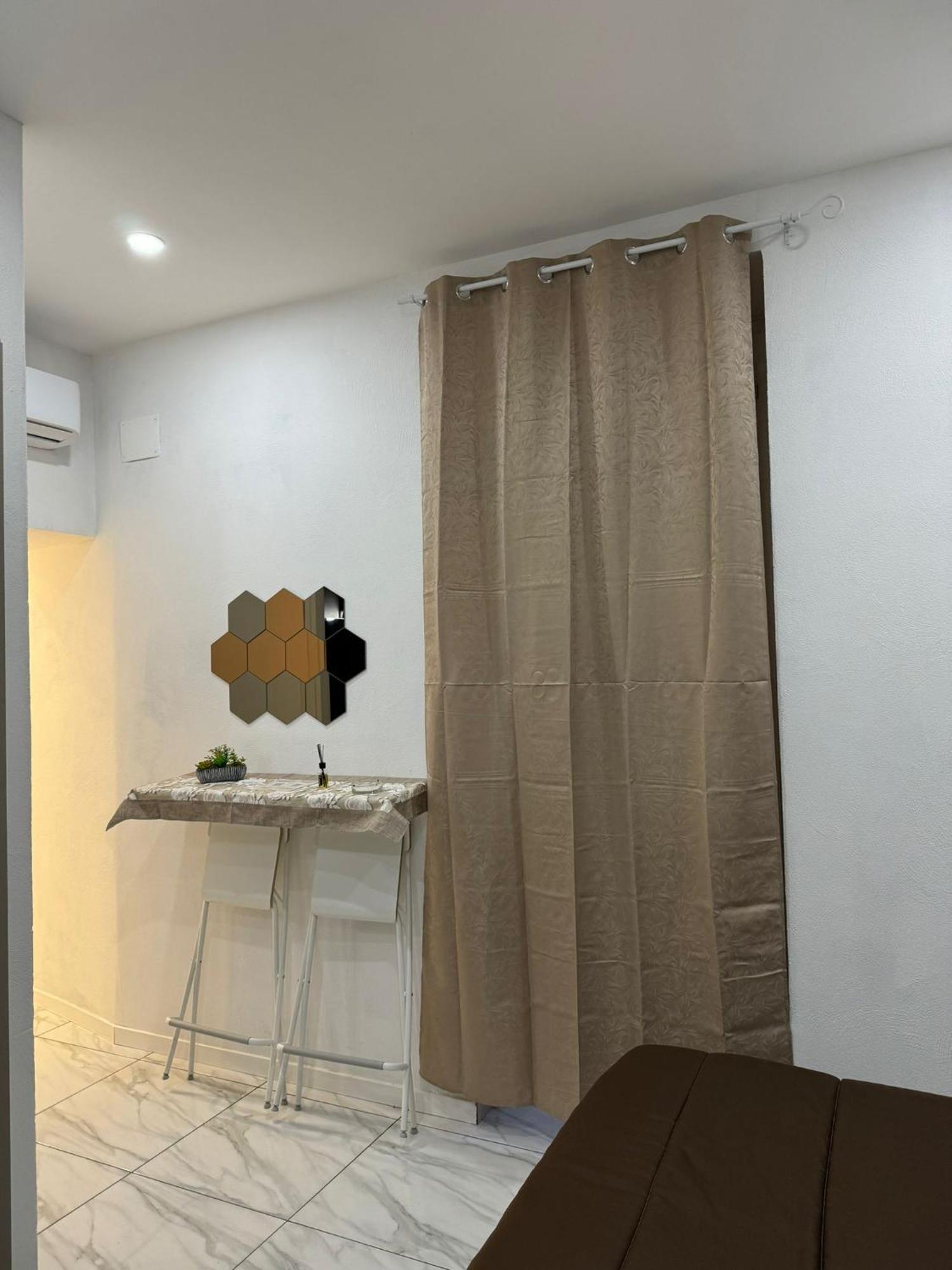 Apartament Toledo Terminal Center Neapol Zewnętrze zdjęcie